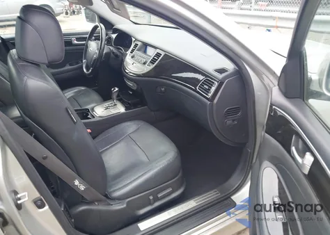 2013 Hyundai Genesis 3.8 z USA, uszkodzony, nr VIN KMHGC4DD9DU253497